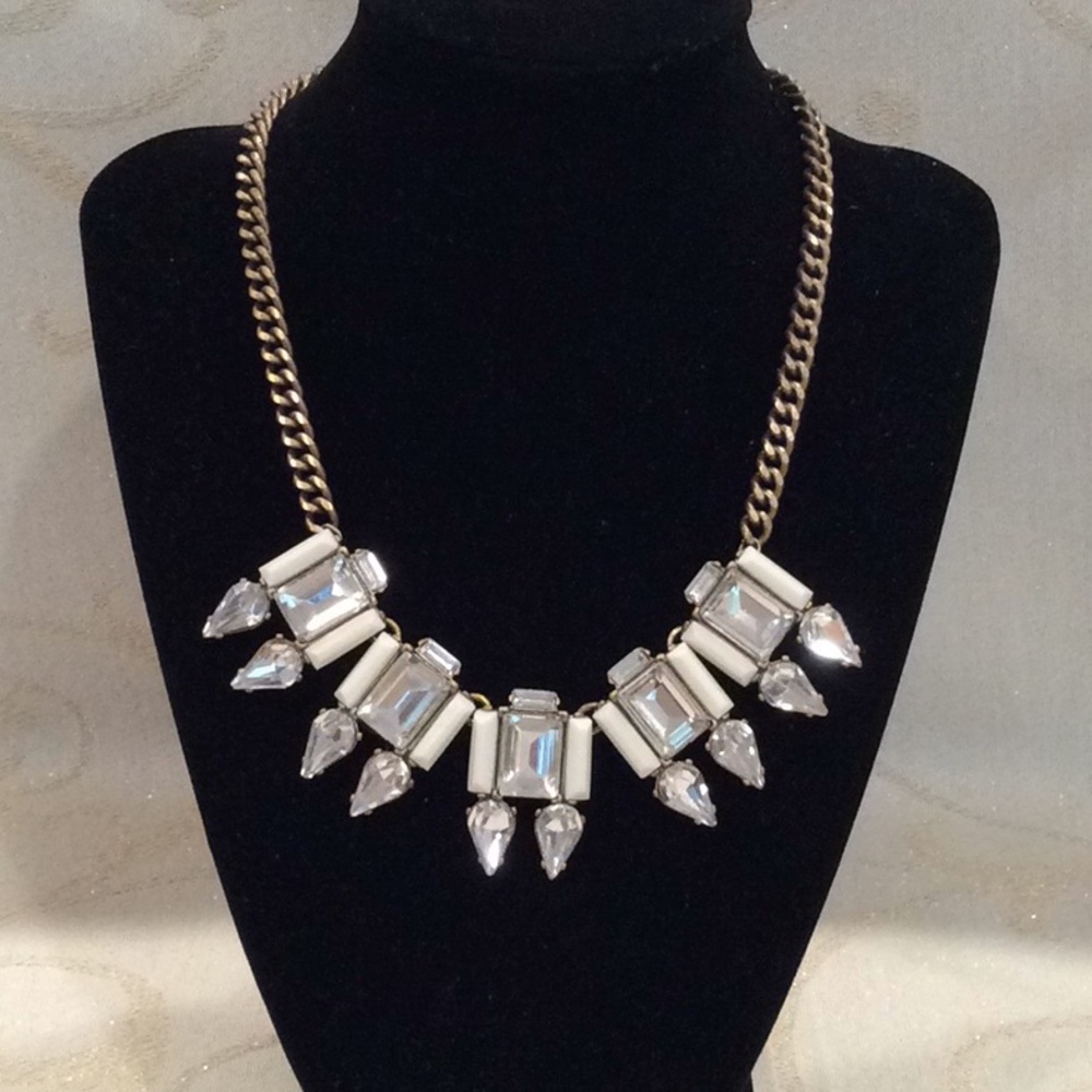 SIMPLY CLASSY, LIKE NEW, “J.CREW” NECKLACE